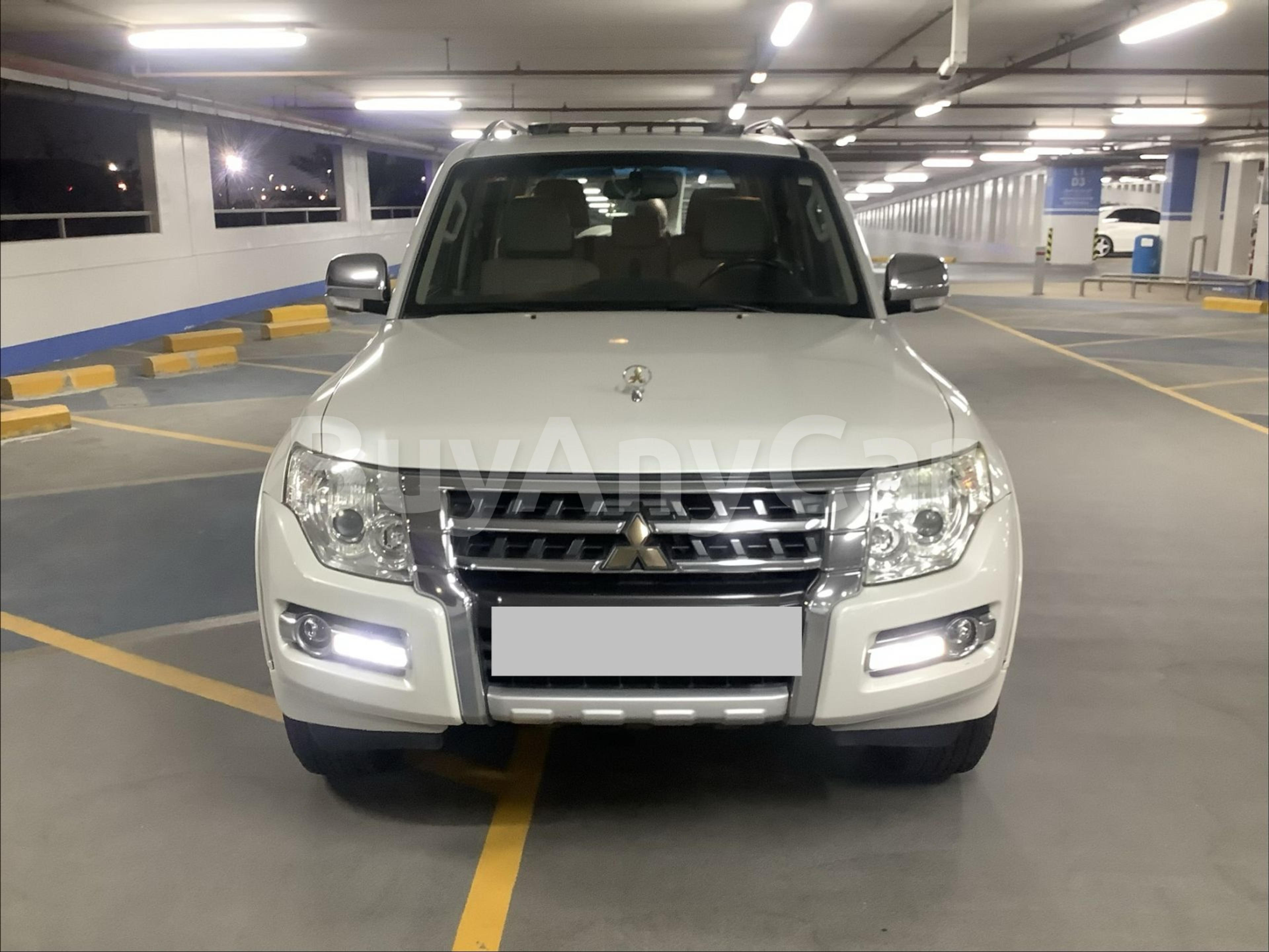 2018 Mitsubishi Pajero