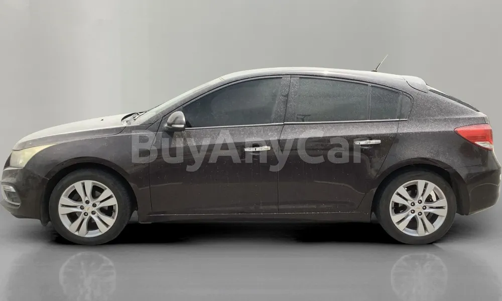 Vehicle photo 5