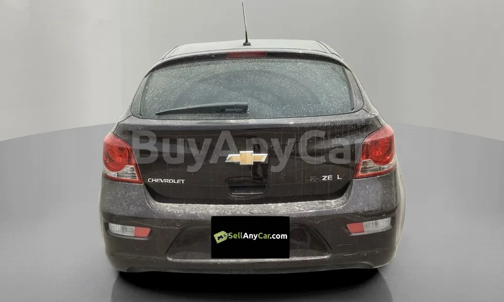 Vehicle photo 3