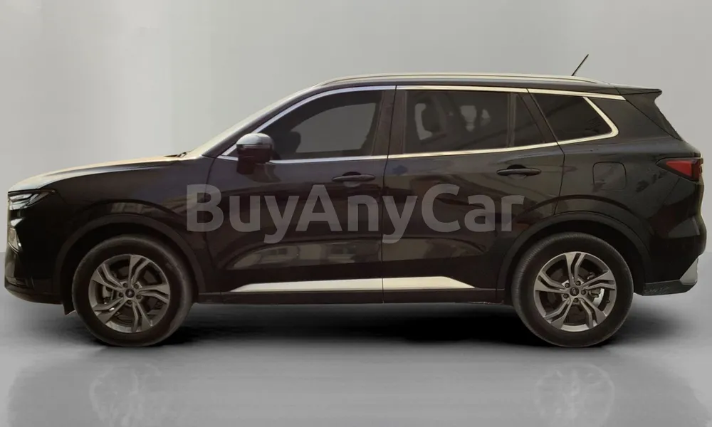 Vehicle photo 3