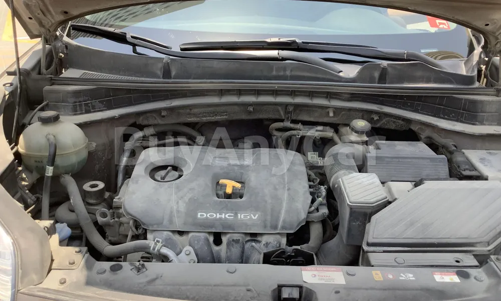 Vehicle photo 8