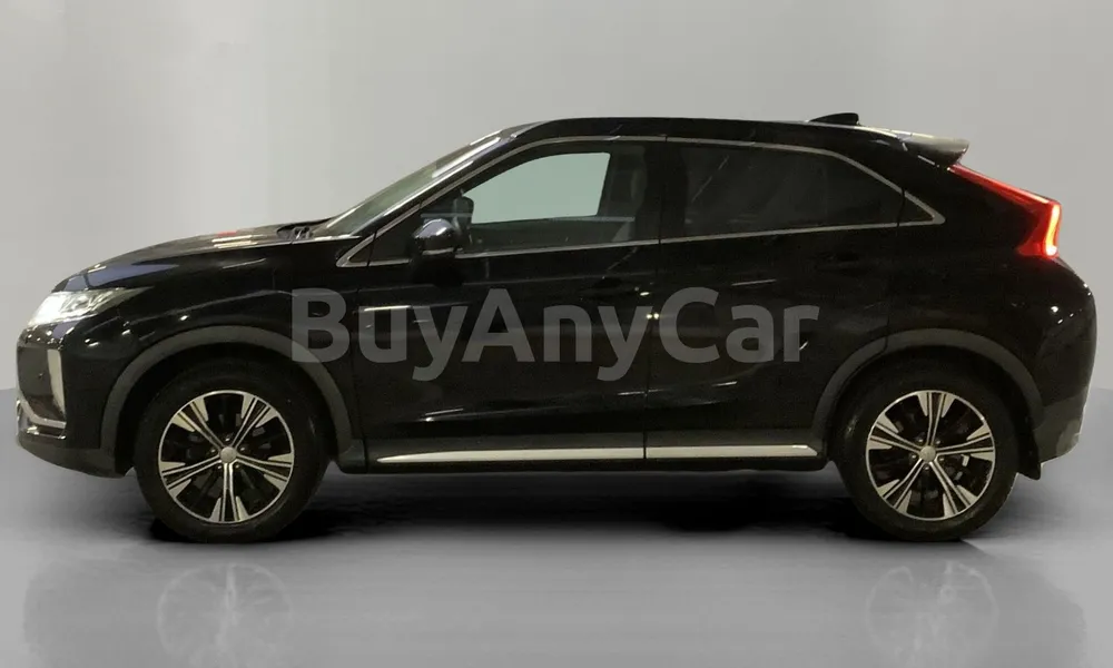 Vehicle photo 4