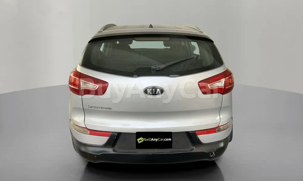 Vehicle photo 2