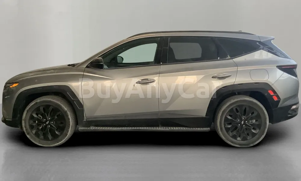 Vehicle photo 4