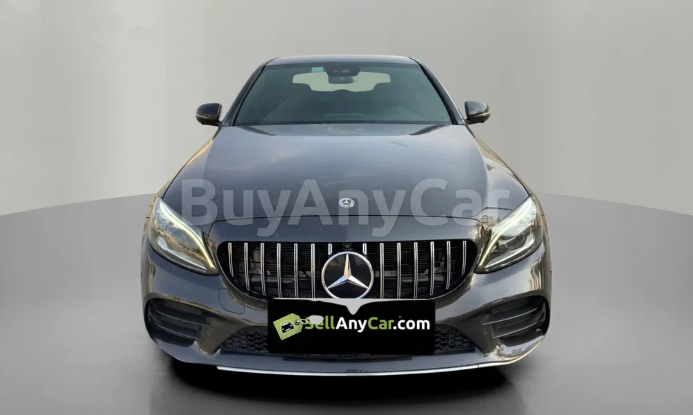 Vehicle photo 1