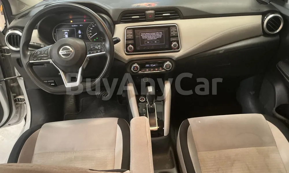 Vehicle photo 7
