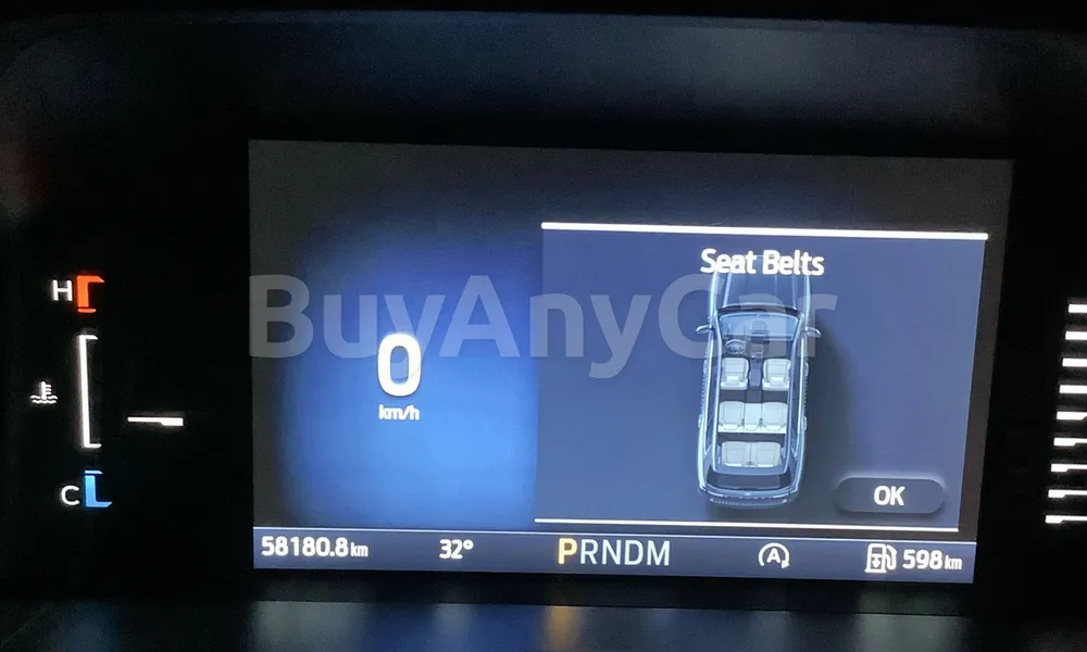 Vehicle photo 8