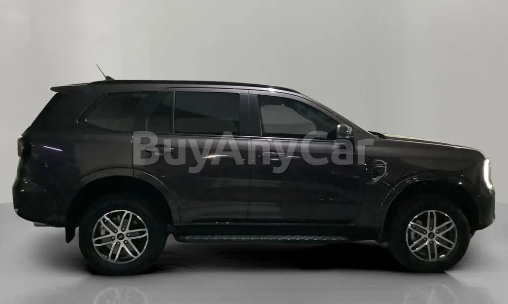 Vehicle photo 3