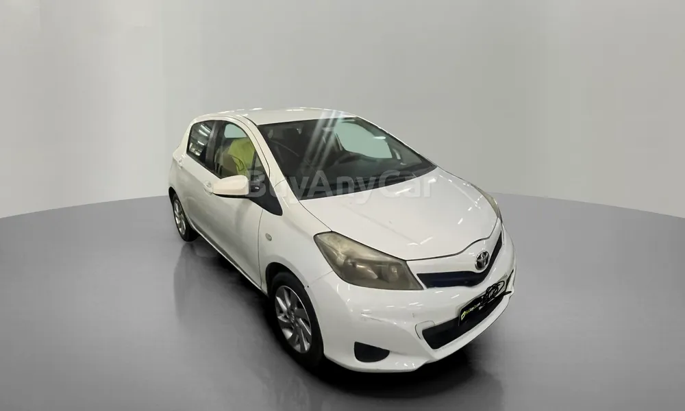 Vehicle photo 1