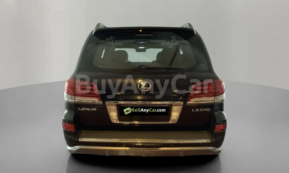 Vehicle photo 2