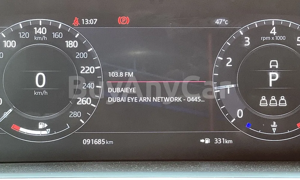 Vehicle photo 9