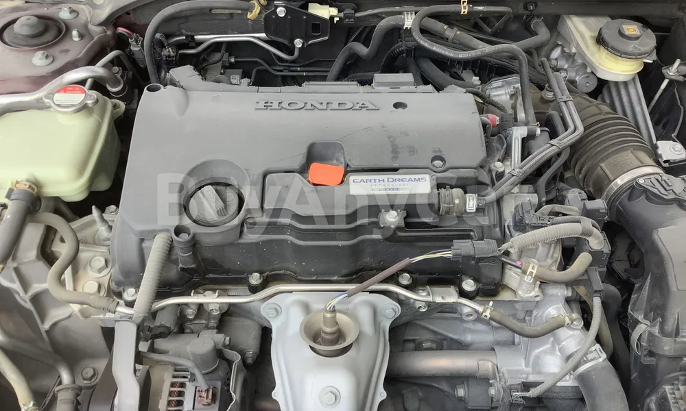 Vehicle photo 6