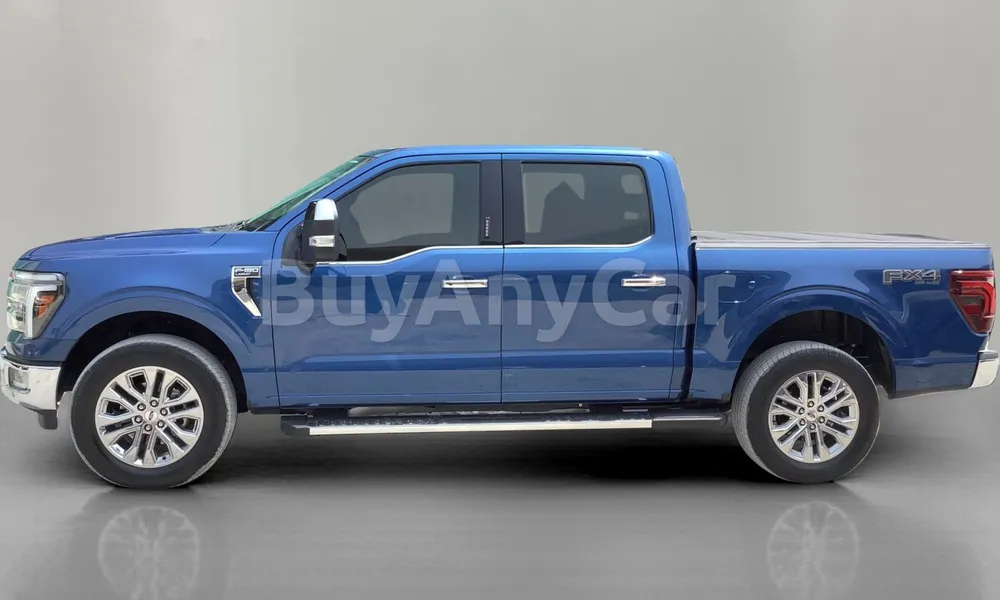 Vehicle photo 4