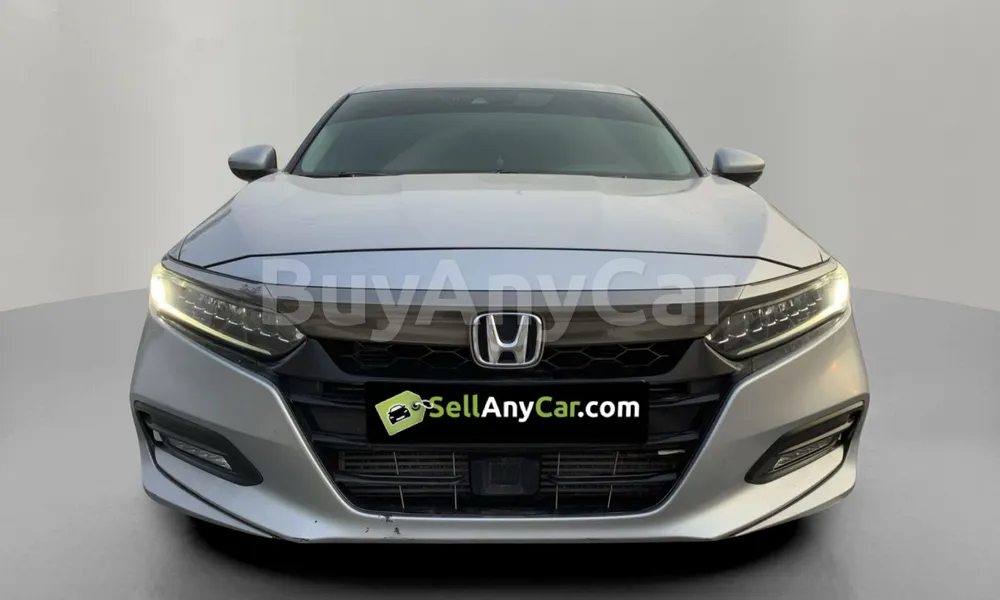 Vehicle photo 1