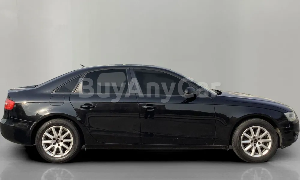 Vehicle photo 3