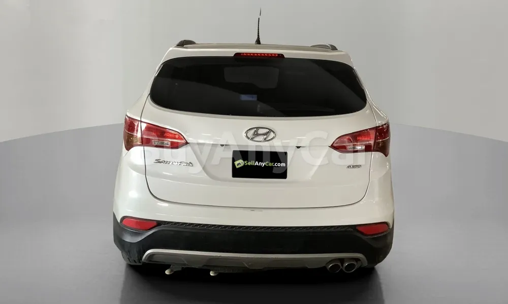 Vehicle photo 3