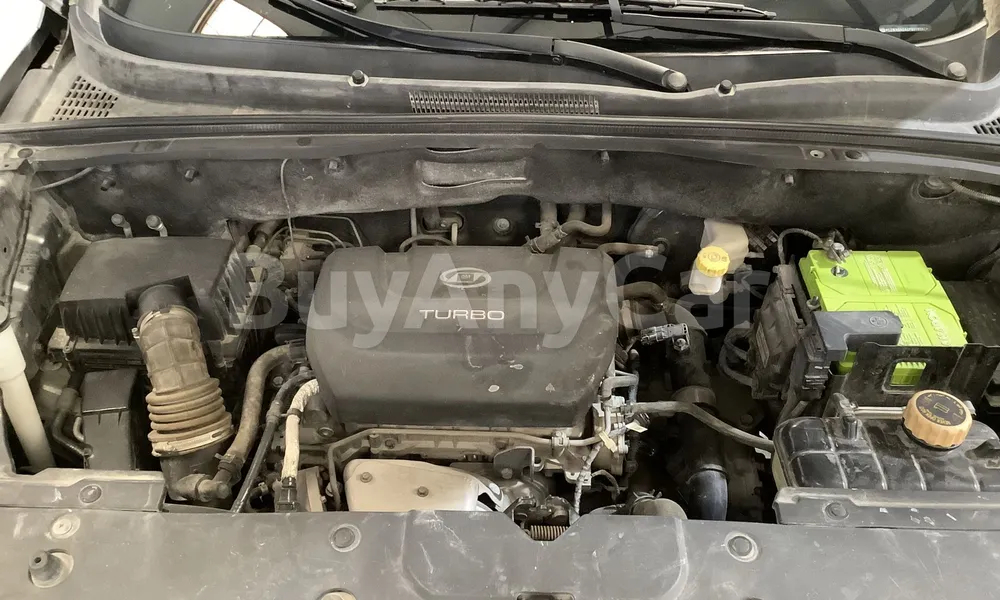 Vehicle photo 6