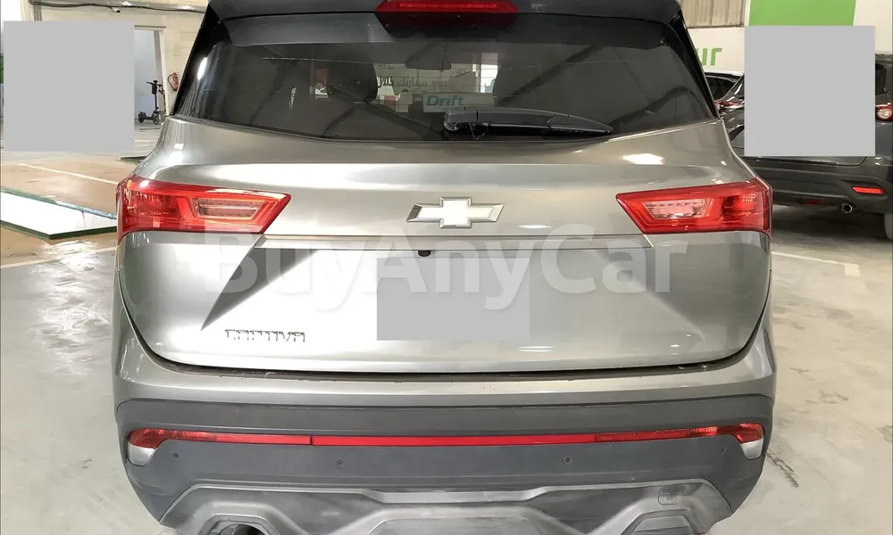 Vehicle photo 2