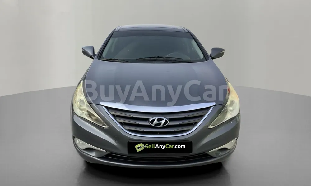 Vehicle photo 1