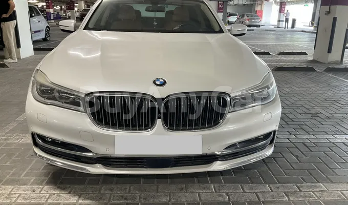 carsDetail