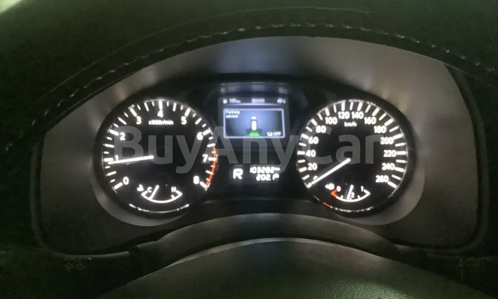 Vehicle photo 7