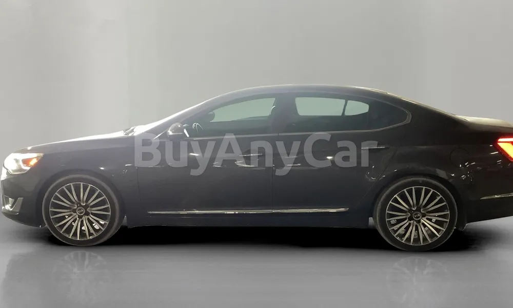 Vehicle photo 4