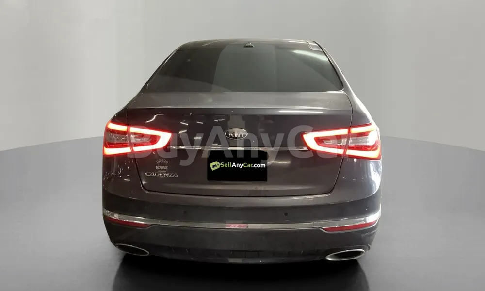 Vehicle photo 2