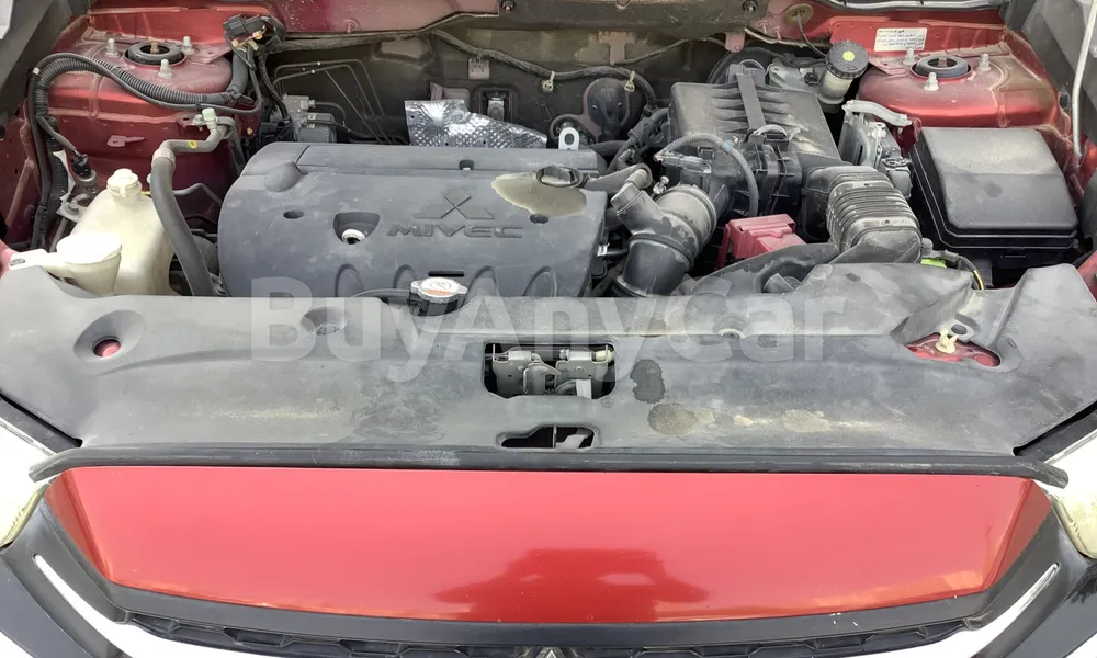 Vehicle photo 6