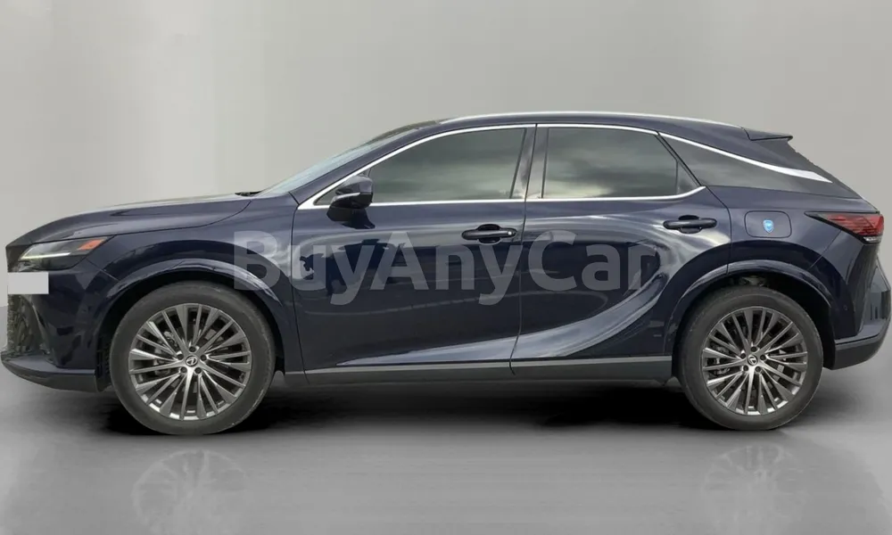 Vehicle photo 3
