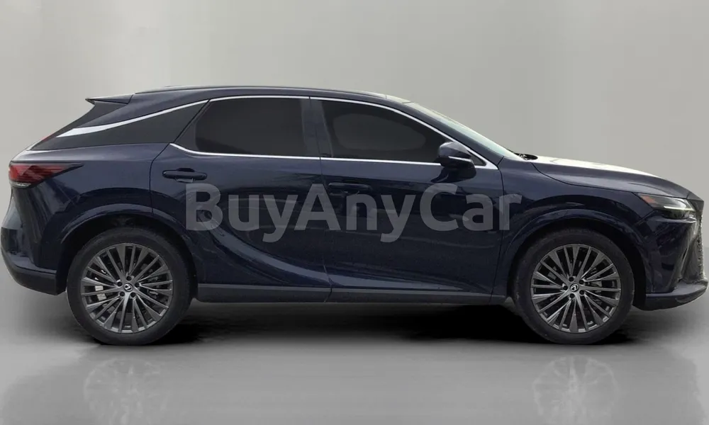 Vehicle photo 4
