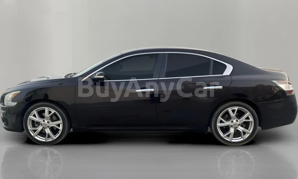 Vehicle photo 4