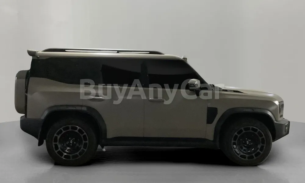 Vehicle photo 3