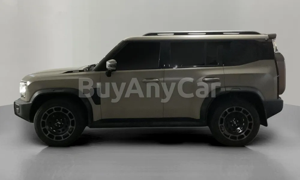 Vehicle photo 4
