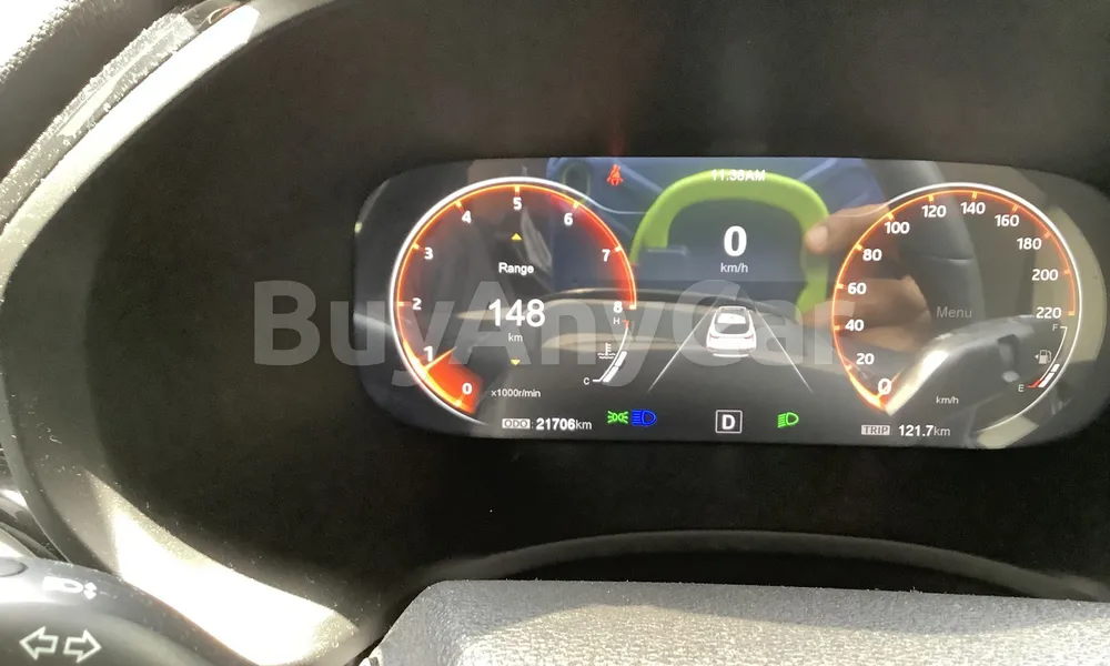 Vehicle photo 6