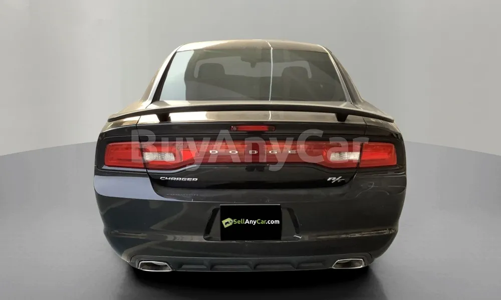 Vehicle photo 3
