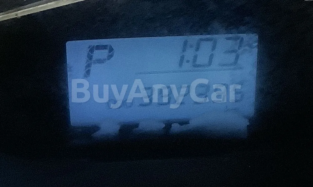 Vehicle photo 7