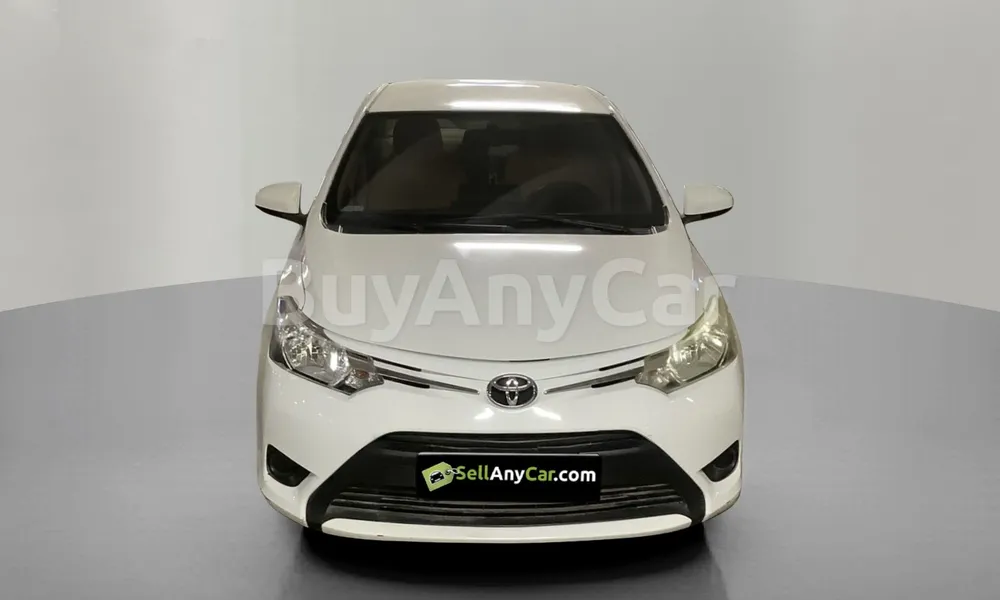 Vehicle photo 1