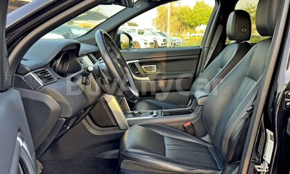 Vehicle photo 3