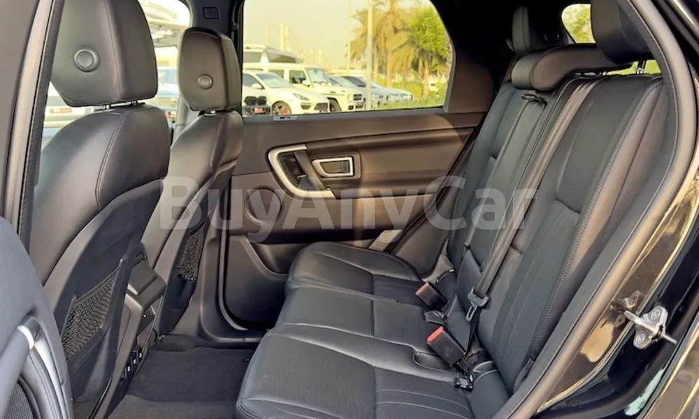 Vehicle photo 2