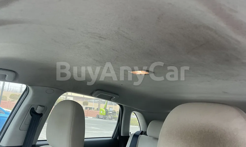 Vehicle photo 9