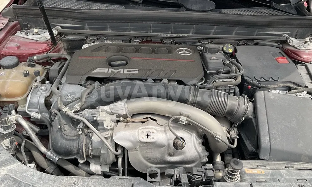 Vehicle photo 6