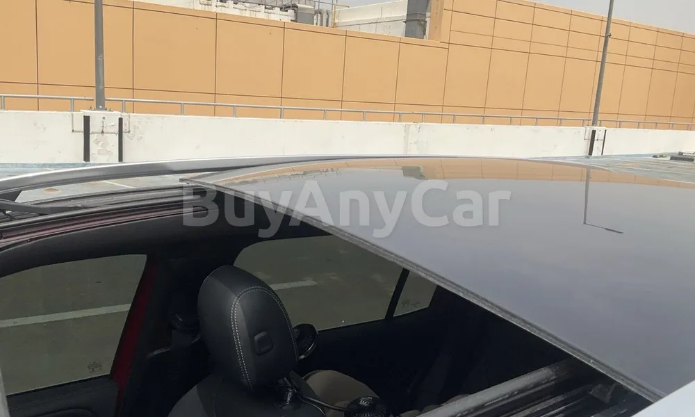Vehicle photo 4