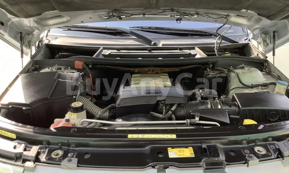 Vehicle photo 7