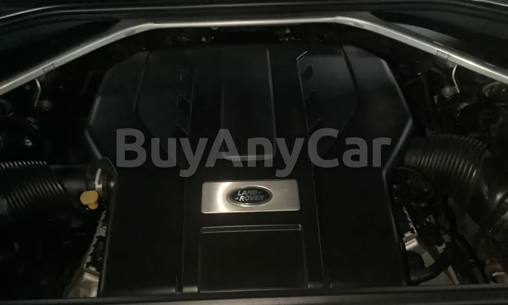 Vehicle photo 6