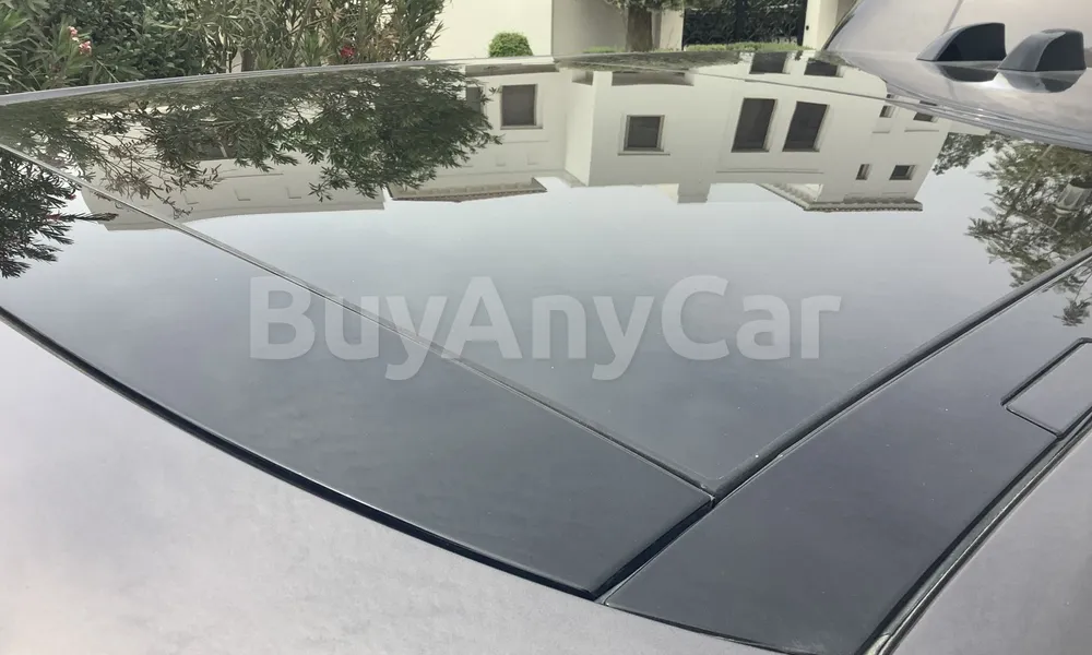 Vehicle photo 5