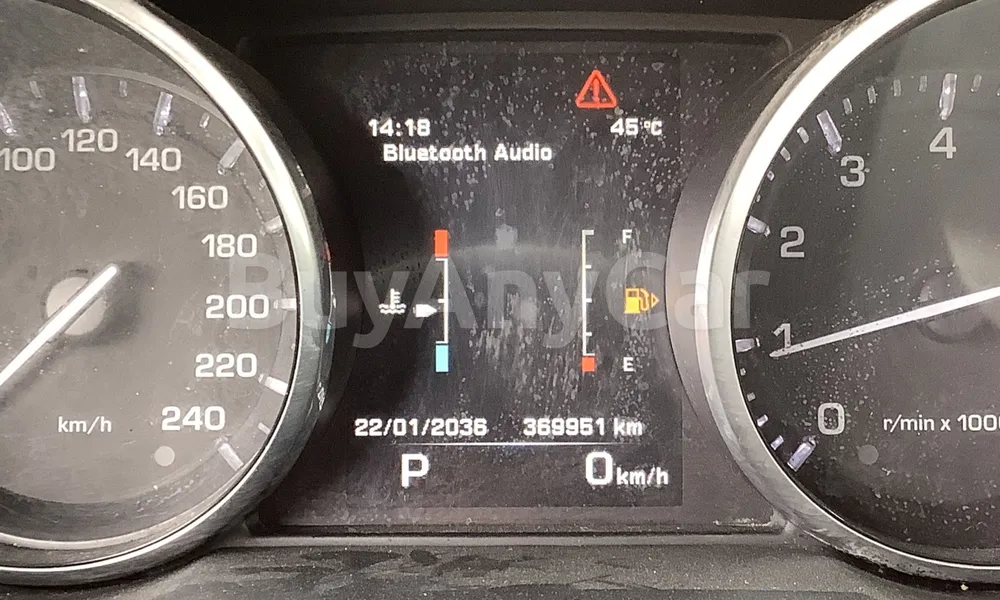Vehicle photo 6