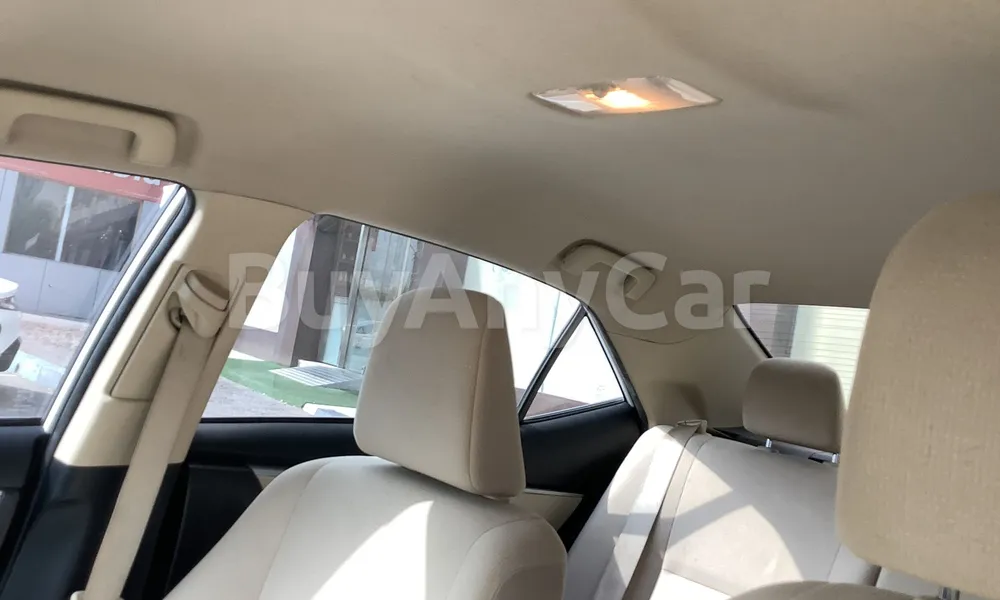 Vehicle photo 8