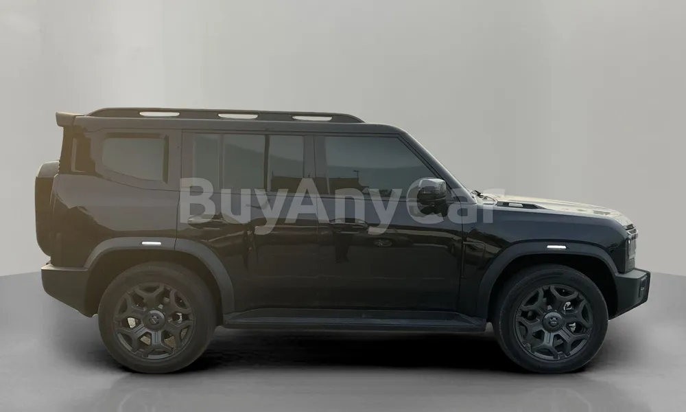 Vehicle photo 3