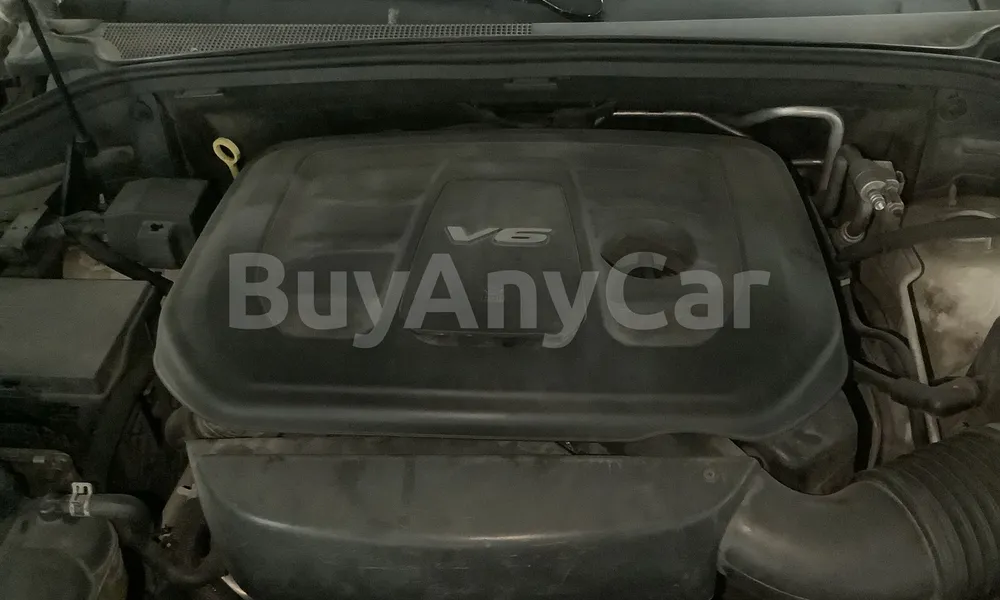 Vehicle photo 6