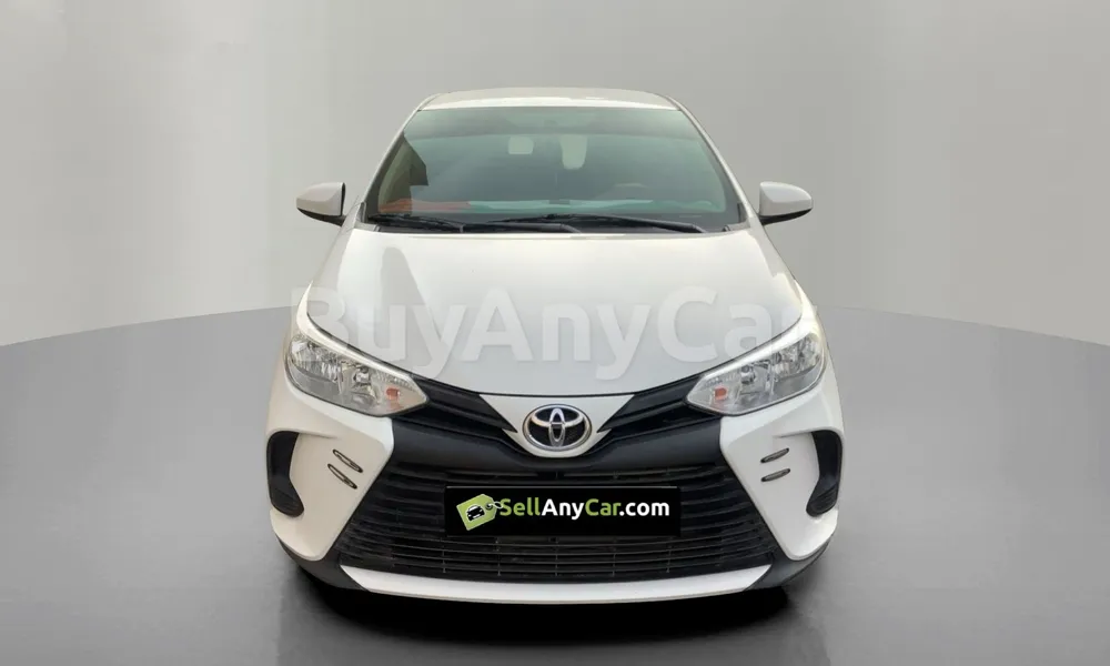 Vehicle photo 1